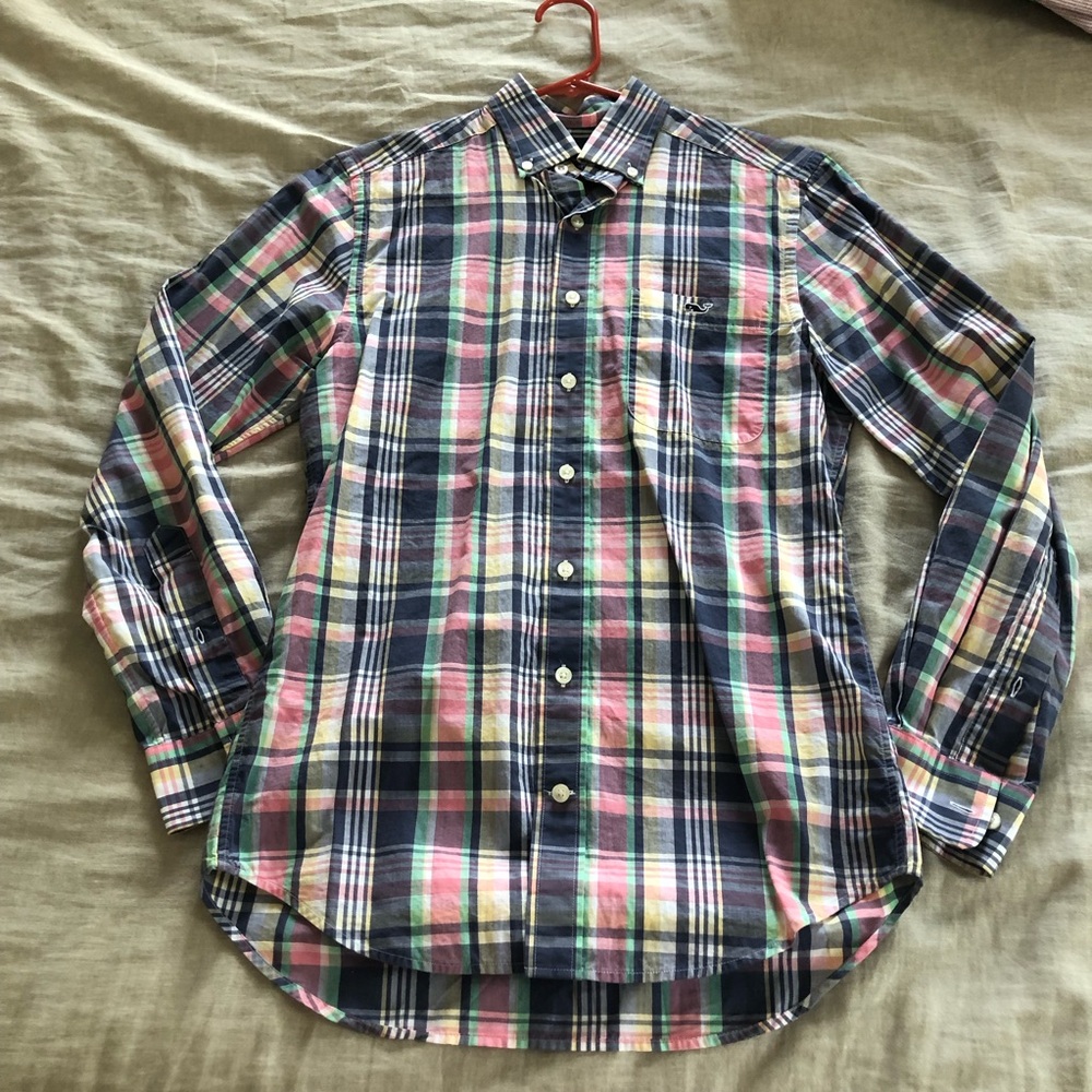 Vineyard Vines Button Down Shirt
